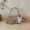Bolsa de Ombro Único para Axila Nova Estilosa Tendência Verão 2026 Grande Capacidade Elegante de Alto Valor para Mulheres