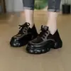 Mocasines Estilo Británico Otoño 2025 Nuevos Zapatos Planos de Cuero con Cordones, Plataforma Gruesa, Aumentadores de Altura, Moda Versátil para Mujer