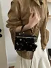 Otoño 2026 Nuevo Estilo Bolsa Tote Pequeña para el Trabajo y el Trayecto Diario Bolso Cubo de Cadena Individual para Hombro Cruzado para Mujer Bolsas para Mujer al por Mayor