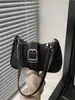 Bolsa Pequeña Cuadrada de Mano Texturizada de Lujo Ligero al por Mayor para Mujer 2025 Otoño Nueva Moda Cuadrada Pinzas Bolso de Hombro Cadena Bolso Cruzado