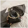 Bolso de Cubo Casual de Gran Capacidad 2025 Invierno Nuevo Estilo Coreano Bolso de Hombro Único Cruzado Bolso de Aspecto Caro Estilo Occidental para Mujer