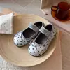 Zapatos de Cuero para Niñas Estilo Coreano de Boca Baja para Primavera y Otoño, Suela Blanda, Lazo de Princesa, Zapatos Mary Jane para Niños, Zapatos de un Solo Color de Lunares, Modelo Nuevo