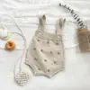 Ropa de Bebé Ropa de Otoño Suéter de Punto Ins Monos a Juego Estilo Occidental Chaqueta Cárdigan con Bola de Pelo Conjunto de Dos Piezas Estilo Coreano
