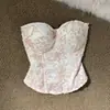 Projetado com um Estilo Puro e Atraente, Top Tubo Rosa com um Toque Feminino