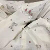 Pijama para niñas con tema de osos y ribete de encaje, conjunto de dos piezas con cuello de muñeca para primavera y otoño, nueva ropa de casa de alta gama para niñas