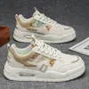 Zapatos para Hombre 2026 Nueva Temporada de Primavera Marca de Moda Versátiles Malla Deportivas Casuales Estudiante Nicho Original que Aumentan la Altura Deportivas de Moda