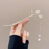 Grampo de Cabelo em Forma de U com Flor de Franja Estilo Antigo 2024 para Mulheres, Acessório de Cabelo Estilo Chinês Hanfu, Grampo de Cabelo de Alta Qualidade com um Toque de Sofisticação