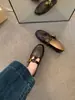 Sapatos Casuais de Commuter Estilo Britânico Bico Redondo, Couro Macio, Salto Baixo, T-Strap Mary Jane Retrô Outono/Inverno 2026