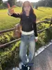 Camiseta Falsa de Duas Peças com Mangas Longas para Mulheres Outono e Inverno Camisa Base Interna Design Slim Fit Emagrecedor Top Chic de Nicho
