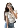 Camiseta blanca de manga corta con cuello polo para mujer, estilo francés de verano, diseño elegante de nicho, top corto ajustado de punto