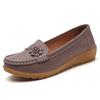 Nuevo Tamaño Grande Transfronterizo Zapatos Beanie para Mujer Primavera y Otoño Tbottomon Parte Inferior Mocasines Slip-On de Suela Plana Zapatos de Madre con Tacón de Cuña
