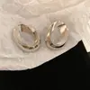 "Abalorio Floral de Perla" aretes de botón florales vintage con circonita y perla, aretes de lujo ligero de alta gama con un diseño único, aretes de nicho