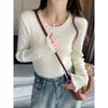 Capa base con volantes para mujer 2025 Nuevo Otoño/Invierno Moda Ropa interior Tejido Estilo Chanel Top Suéter de punto de cuello redondo Primavera