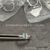 Anillo Doble T de Alta Gama Versión Alta para Hombres y Mujeres Chapado en Oro de 18K Lujo Ligero Nudo de Cuerda Doble T 1 Versión Ancho Estrecho Incrustado con Diamantes Anillo Apilable