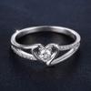 Anillo Popular Nuevo para Mujer Shein2024 Anillo de Corazón con Diamante Anillo de Diamante con Incrustaciones Doradas Piedra Brillante Anillo de Diamante Una Pieza al por Mayor para Mujeres