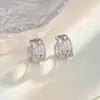 Aretes tipo ear cuff de circonia en forma de corazón multicapa, sin perforación, clips para orejas cruzados de doble capa, pendientes unisex exquisitos y modernos, sin dolor