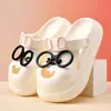 Zuecos Personalizados para Mujer Estilo Nuevo Venta al por Mayor Modernos Lindos Originales DIY Sandalias de Media Tira Cerradas de Punta Gruesa