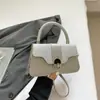 Nova Bolsa Simples Estilo Francês para Axila Feminina 2025, Moda de Alto Padrão para o Dia a Dia, Transversal Versátil, Bolsa de Ombro Tendência