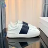 Zapatos Blancos Nuevos 2024 Marca V Suela Gruesa con Tachuelas Unisex Versátiles de Cordones Tenis Casuales Tenis con Bloques de Color