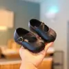 Zapatos de Bebé Otoño 2026 Niñas Suela Suave Zapatos para Caminar de Bebé Planos de Princesa Zapatos de Cuero Retro para Niñas