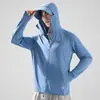 Ropa de verano fina UPF50 + transpirable con protección UV para parejas, ropa de protección solar de secado rápido, abrigo para exteriores de seda de hielo personalizado LO