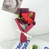 Ramo de rosas para el Día de la Madre regalo para novia, mamá, maestra, mejor amiga, regalo de cumpleaños, clavel flor de jabón eterna regalo creativo