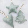 Campana de viento navideña transfronteriza DIY colgante pequeño decorativo campana de viento de metal linda franela ambiente creativo accesorios para árbol de Navidad