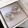 Pendientes Metálicos Asimétricos en Forma de U Geométricos Estilo Metalero Transfronterizos Europeos y Americanos Pendientes Elegantes Exagerados Lujo Accesible Pendientes de Gama Alta para Mujeres