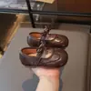 Zapatos Planos para Niñas 2026 Primavera/Otoño Estilo Nuevo Zapatos Infantiles de Suela Suave Antideslizantes para Niños Pequeños Zapatos Casuales para Niños Pequeños Zapatos de Princesa para Bebé