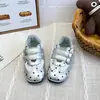 Zapatos infantiles GAT retro de lunares 2026 modelo nuevo para niñas, versión coreana zapatos de entrenamiento Mary Jane, zapatos planos estilo ballet