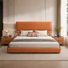 Fábrica de Origen Foshan Cama Tapizada de Cuero Color Caramelo Minimalista Moderna para Hoteles, Apartamentos, B&Bs y Habitaciones Modelo - Cama Matrimonial