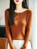 Suéter Andy de lã macio e confortável para mulheres, corte justo, design ombro a ombro, decote único de um ombro, padrão canelado irregular, efeito emagrecedor, perfeito como peça de base ou suéter