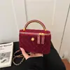 Comércio Exterior Estilo Coreano Bordado Acolchoado Diamante Fio Feminino Transfronteiriço 2026 Veludo Pele de Veado Outono Retro Corrente Transversal Caixa Pequena Quadrada Bolsa