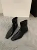 Botines blancos de tacón grueso, punta cuadrada, corte ajustado para mujer, nueva colección Otoño/Invierno 2025, botines cortos de estilo francés, botines Martin marrones