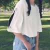 Uma geração de 2023 nova camiseta de verão feminina personalidade anel manga de casal jaqueta estudante feminina comércio exterior atacado uma geração de cabelo