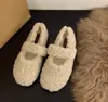 Zapatos de lana de cordero suaves, estilo hada, mullidos, con punta redonda, para exteriores, diseño de una correa, zapatos de algodón para mujer, cálidos para embarazadas, otoño e invierno