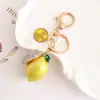 Llavero Creativo Lindo Transfronterizo con Forma de Fruta Limón Incrustado de Diamantes Colgante Exquisito para Bolso de Mujer Anillo de Llavero de Metal