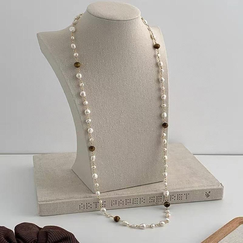 可调节天然淡水珍珠项链秋冬女法式复古轻奢高级感毛衣