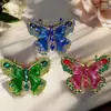 Broche de Mariposa de Cristal Vintage Broche de Animal Camelia de Lujo Ligero de Alta Calidad Hebilla de Pin de Corsage Femenino Ropa