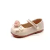 Zapatos Pequeños de Cuero para Niñas Estilo Dulce Coreano Zapatos de Princesa Suaves para Bebé Otoño 2024 Nuevos Zapatos de Una Sola Capa de Boca Baja para Niños Pequeños y Medianos