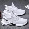 Dropshipping Verano 2024 Nuevo Estilo Tejido Fly Zapatos de Hombre Malla Transpirable Casual Estilo Coreano Zapatos Deportivos de Hombre Venta al por Mayor