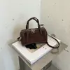 Bolsas Retro de Gama Alta de Nicho para Mujer 2026 Nuevas Bolsas Cruzadas Casuales Otoño/Invierno Bolsos de Mano Tipo Almohada Súper Populares