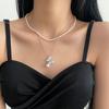 Collar de perlas con costura de mariposa de cristal para mujer, estilo nicho, ligero, de lujo, estilo Y2K, para chicas atractivas, doble capa, accesorios superpuestos, cadena de clavícula dulce y genial.
