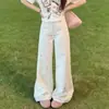 Diseño de alta calidad en forma de pera, fácil de combinar con pantalones de pierna ancha, jeans cómodos de tiro alto, lavados, corte slim que estilizan la figura y la altura.