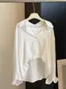 Diseño único y elegante, camisa de encaje sintético con retazos y cuello vuelto para mujer, nuevo modelo de otoño, frontal corto y trasero largo, blusa elegante