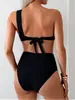 Amazon 2027 Traje de baño de una pieza nuevo de comercio exterior transfronterizo europeo y americano, traje de baño sexy para mujer con diseño hueco, al por mayor en stock
