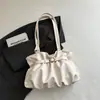 Bolsa de ombro retrô de cor sólida alta-costura modelo 2026 design estiloso tendência alta-costura para o dia a dia bolsa de ombro plissada