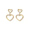 Brincos de Coração com Diamantes Brilhantes Novo Estilo, Elegantes e de Alto Padrão, Luxo Leve, Brincos Exclusivos de Nicho para Mulheres, Brincos de Tarraxa Modernos e Versáteis