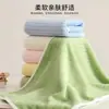 Toalha de Mão Infantil em Fleece Coral Bordado de Desenho Animado Macia e Xadrez Multicolorida Essencial para Casa