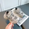 Zapatos de Moda para Niños Estilo Papá 2026 Otoño/Invierno Nuevos Zapatos Casuales de Malla para Niñas Niños Mayores Estilo Universitario Zapatos para Correr
